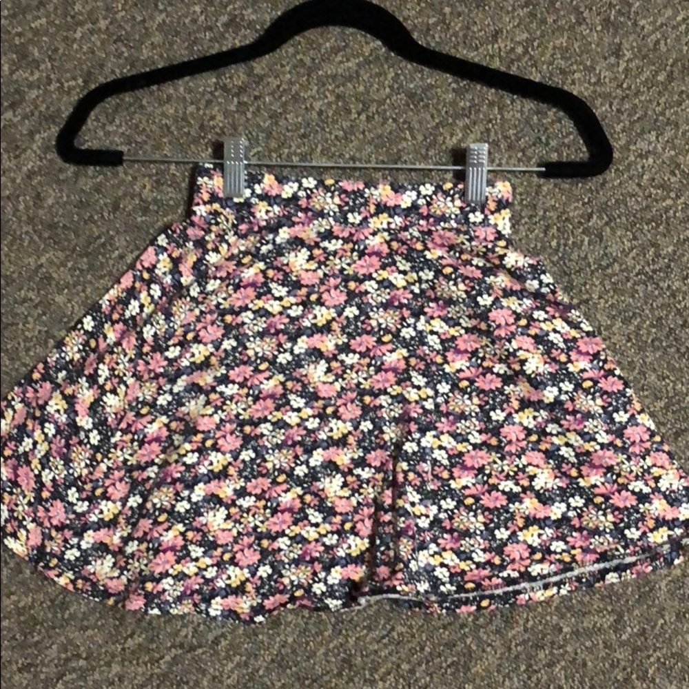 Flowered skater skirt